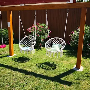 Apartment Garden 